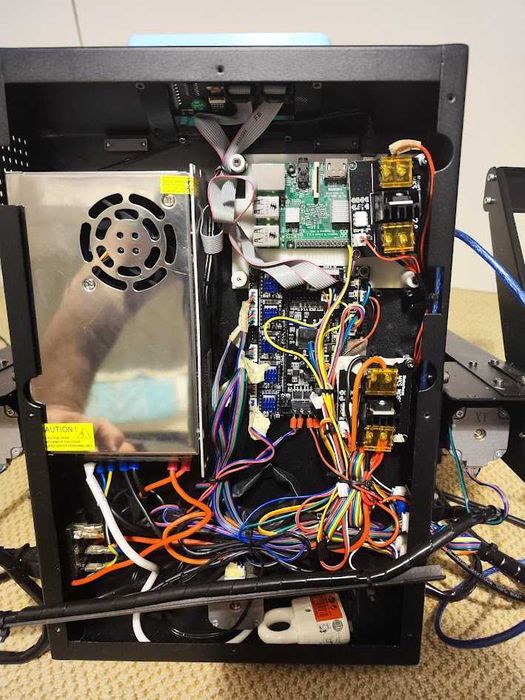 Imprimantă 3D Anycubic Mega S – Upgradată & Gata de Printat