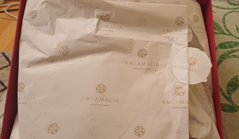 Cardigan Ami Amalia "Clouded Squares" - NOU, mărime L