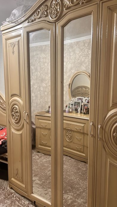 Спальный гаринитур за 50тыс!