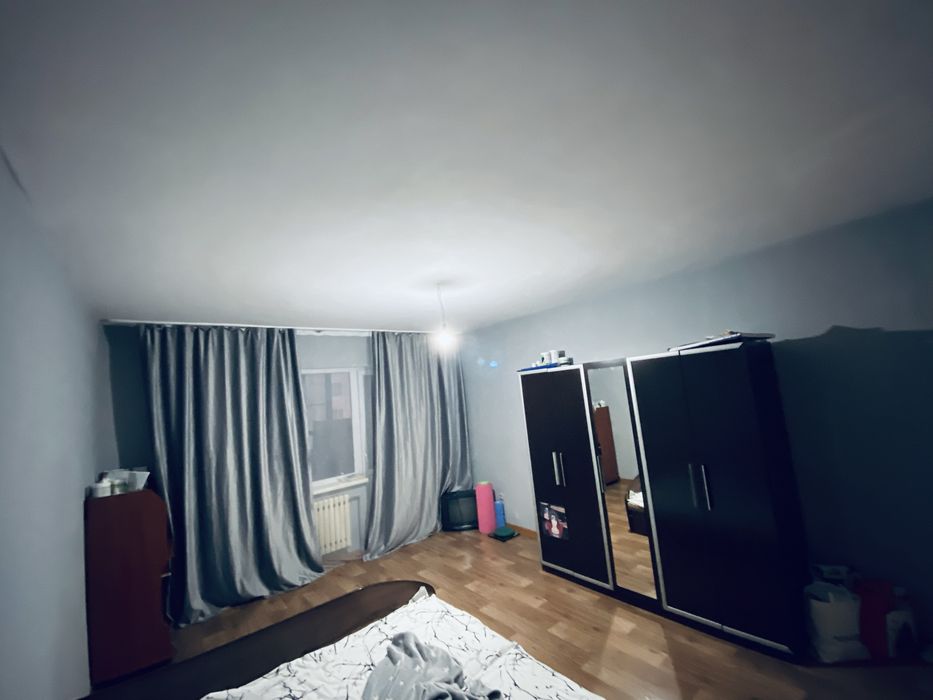 Сдается изолированная комната с балконом