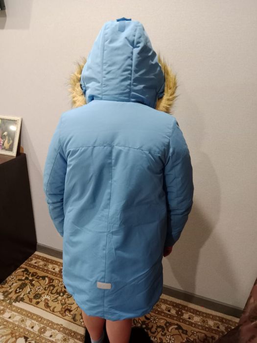 Продам парку на девочку!