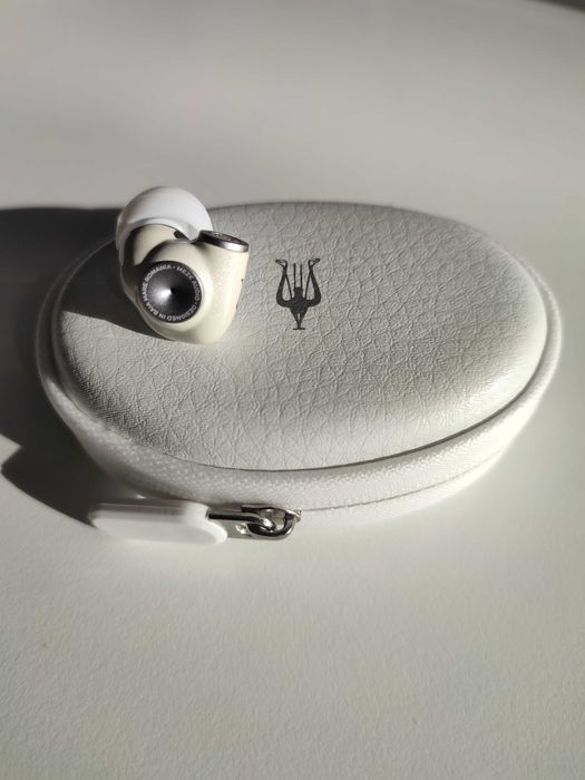 Vând căști in-ear IEM Meze Audio ALBA