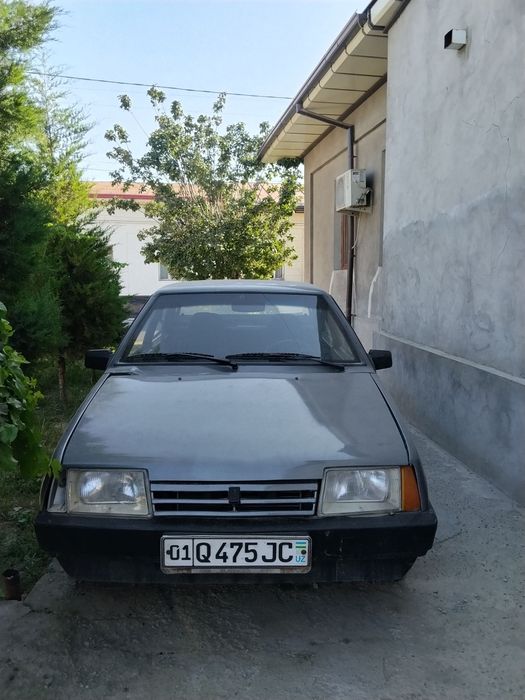 Lada sotiladi 1996 yil