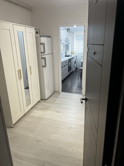 Garsoniera 42m totul nou prima inchiriere