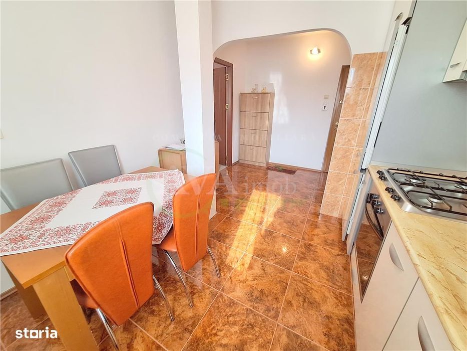 Apartament 2 camere, etaj 2, semimobilat, zona Narcisa