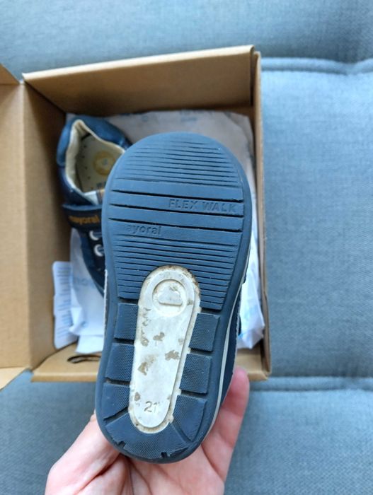 Обувки  21 номер