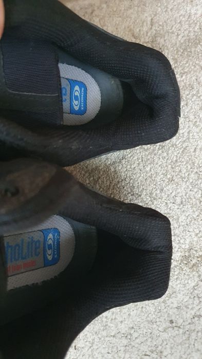Pantofi Salomon 40 jum.