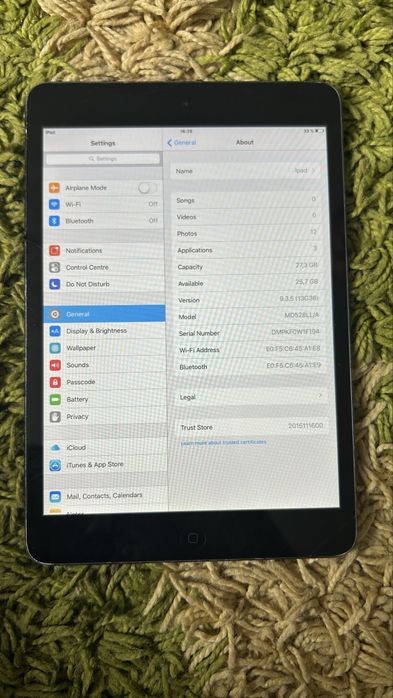 Tableta Ipad mini 1 merge ok