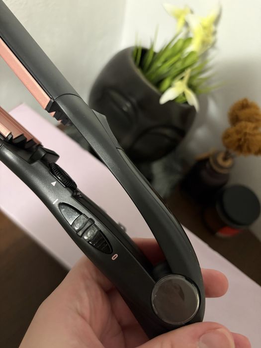 Placa de creponat Babyliss cu garantie 2 ani