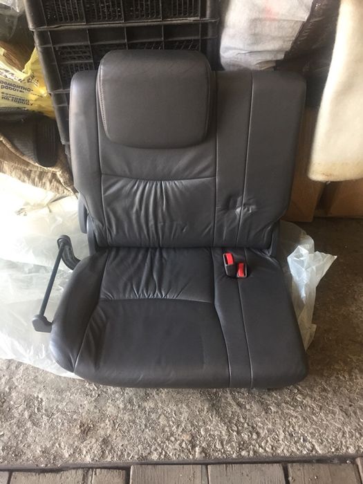 Кресло сиденье на Лексус или Прадо