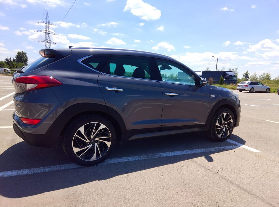 Hyundai tucson  1.7crdi 116 cp 170.000km