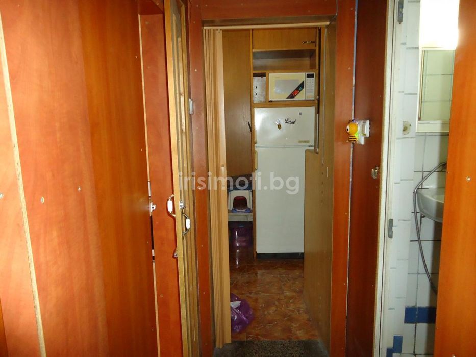 Продава се Двустаен апартамент в София, Център - 70 кв.м за 4000 €/кв.м - Снимка #2