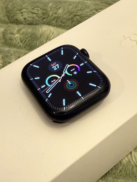 Apple Watch Series 7 – 44 mm