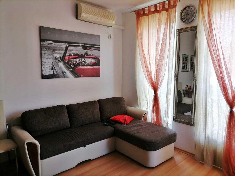 Продава се Двустаен апартамент в к.к. Слънчев бряг - 42 кв.м за 1048 €/кв.м - Снимка #1