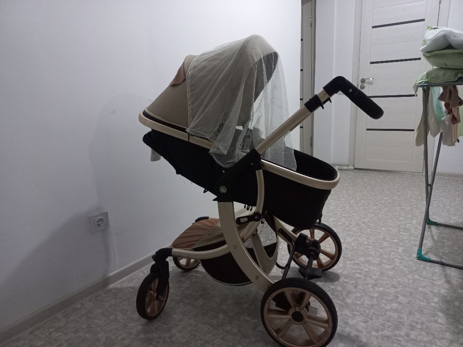 Продам детскую коляску