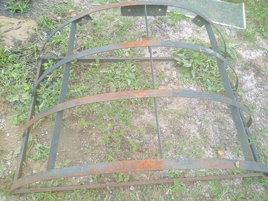 Продам козырек для дома