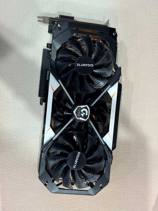 Видеокарта Gigabyte GeForce GTX 1070 Xtreme