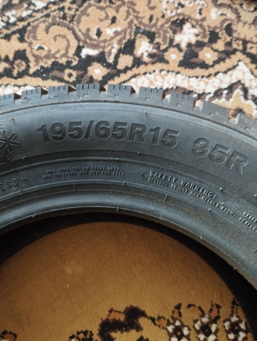 Запчасти . Шины новые