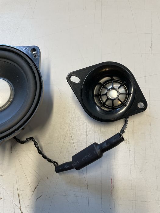 Boxe bmw harman kardon