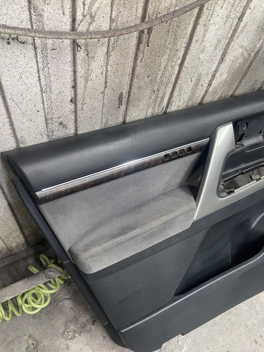 Обшивка от LC200