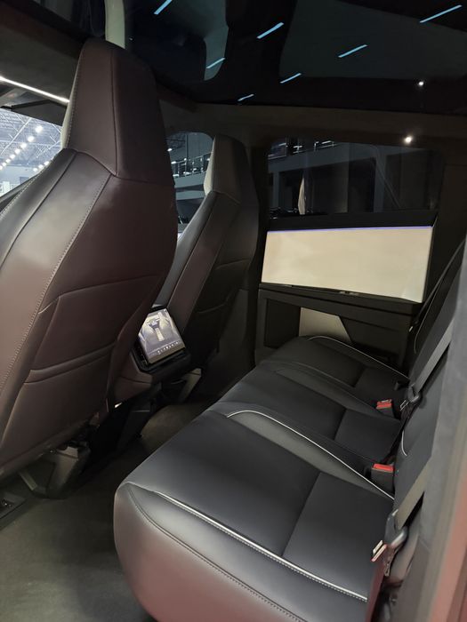Продается Tesla Cybertruck Cyberbeast