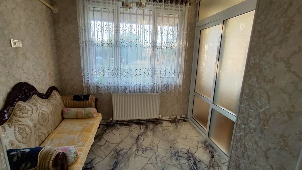Продаётся 3х КВ г. Джизак