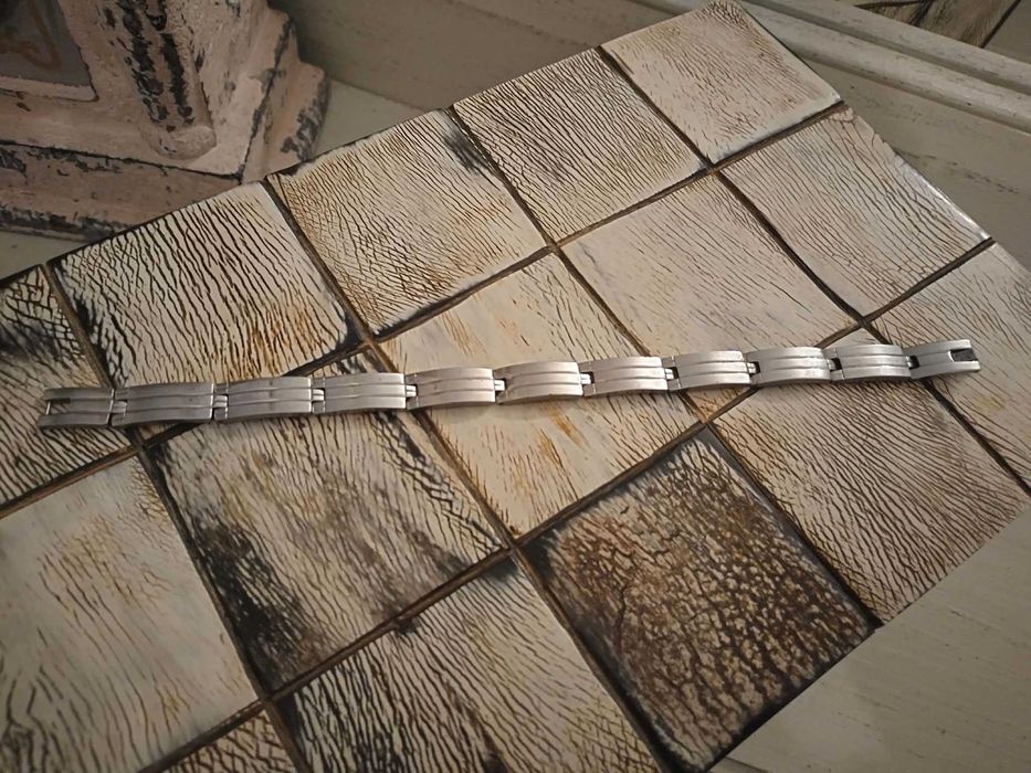 мъжка гривна за ръка