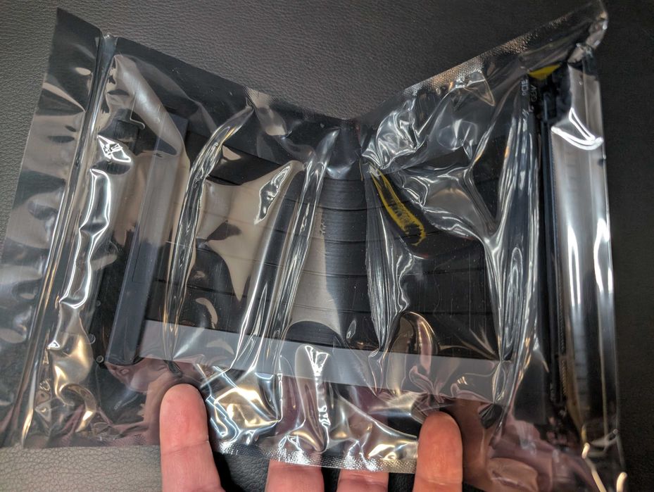 Вертикален адаптер/GPU riser, Coolermaster, PCIe4, универсален, mATX+