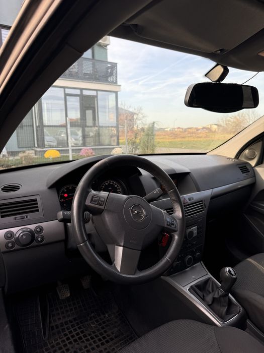 OPEL Astra 2005 — imagine 2