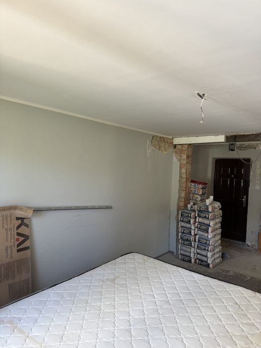 Vand apartament strada Batiz nr 19 .Bl, D7 etaj 1 ap 5 , cu vedere spre biserica Maranata