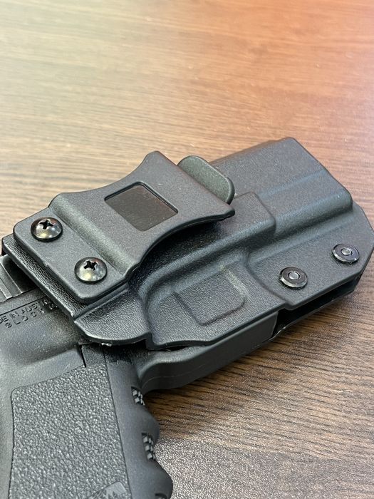 Kydex кобур за Glock 19