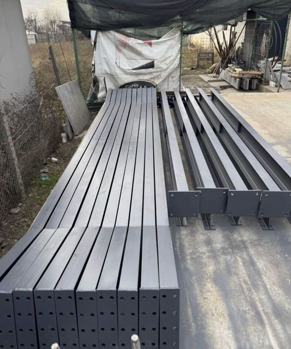 Vand Stâlpi metalice și ferme metalice structura 6x20 și 8x30 profile