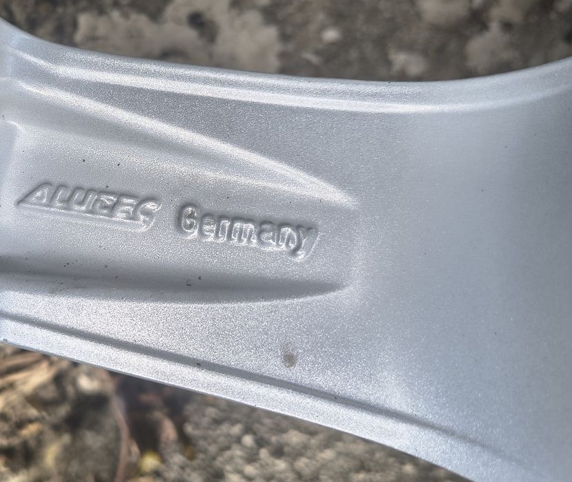 Jante 17 Vw Audi Seat Skoda Mercedes 
Alutec  Germany produs Original
