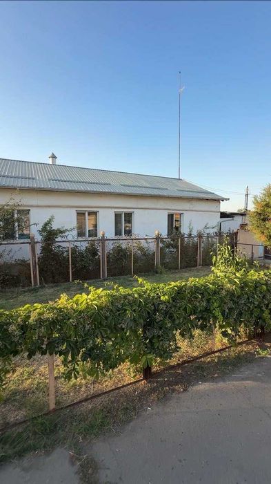 Ахмад Яссавий 22 сот Юкори Чирчикский район 15 км от города