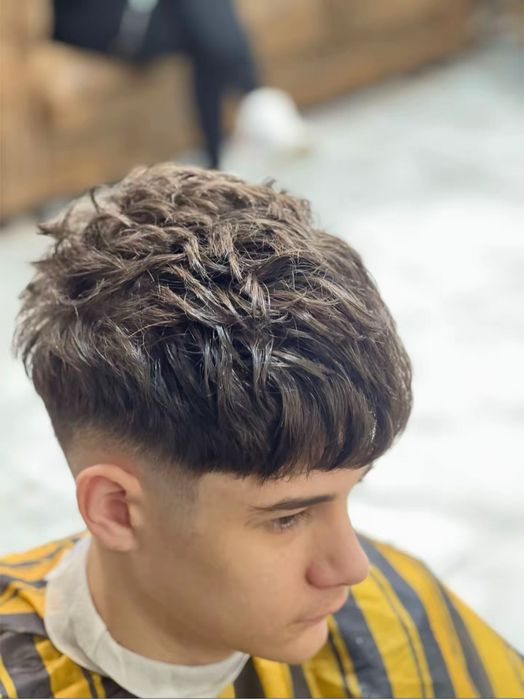 Curs Frizerie Profesional – Fade & Tehnică Corectă