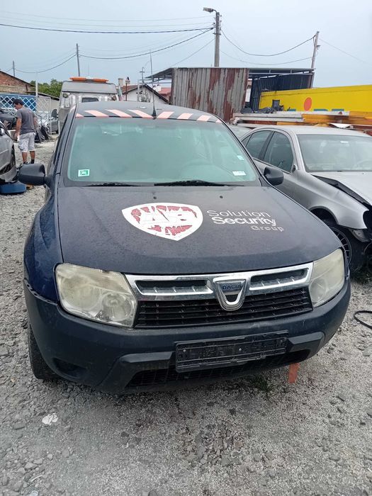 Dacia Duster SUV 2012 година 1.6 16v бензин