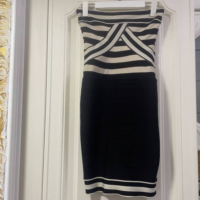 Бандажное платье herve leger.