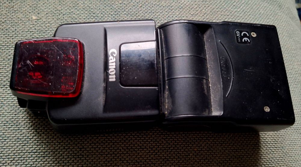 Canon speedlite 550ex