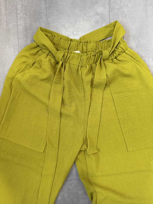 Pantaloni marimea L