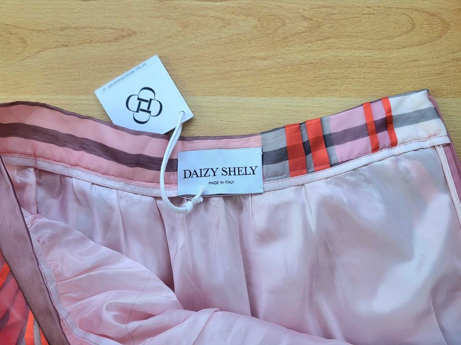 Пола Daizy shelly