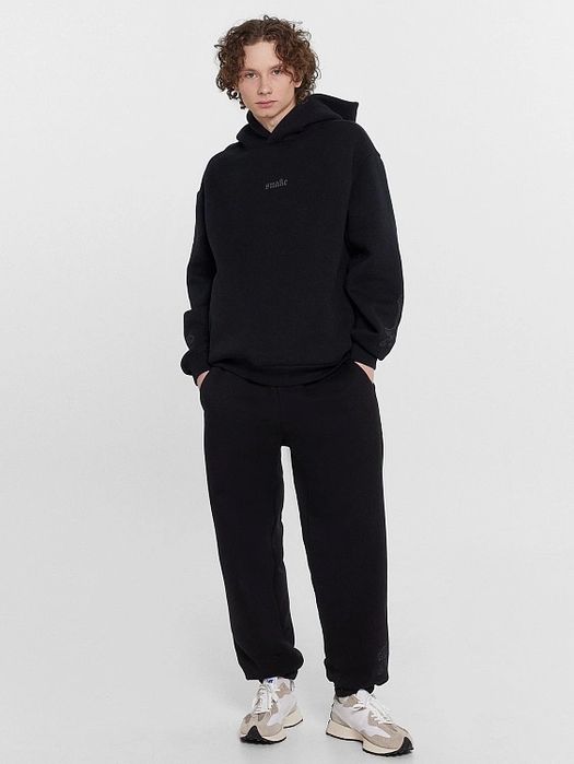 продам худи черное