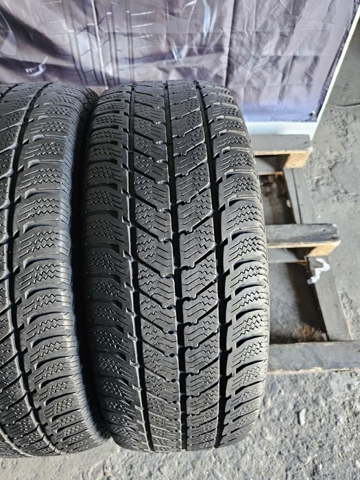 2 anvelope iarna 225 55 17C Semperit 2023