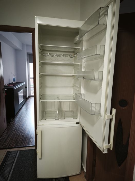 Combina frigorifica Electrolux EN4000AOW