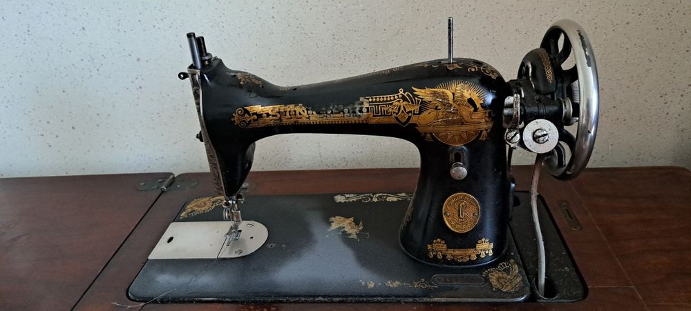 Masina cusut veche Singer