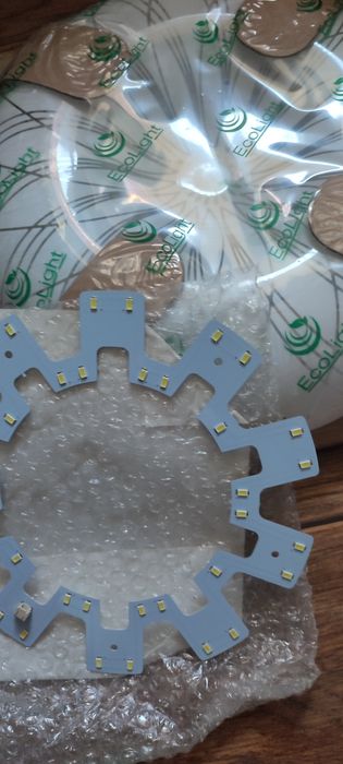 Светодиодная лампа LED 15Вт