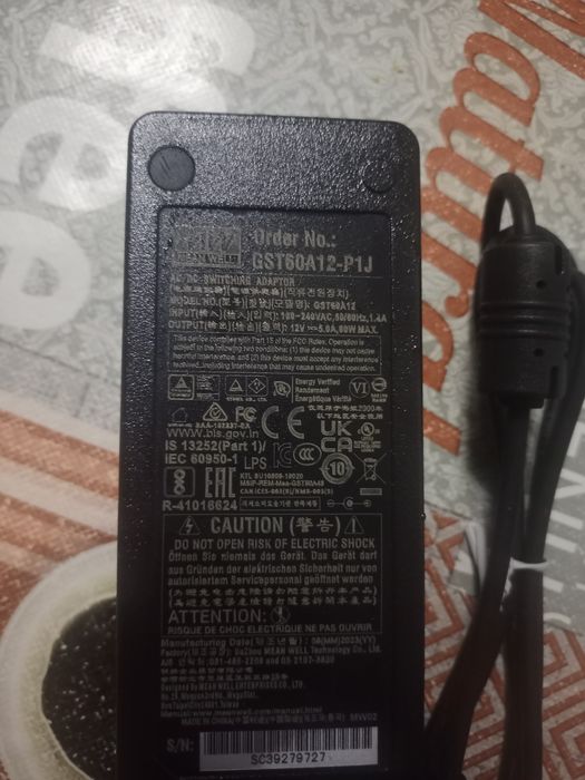 Продам блок питания Mean Well