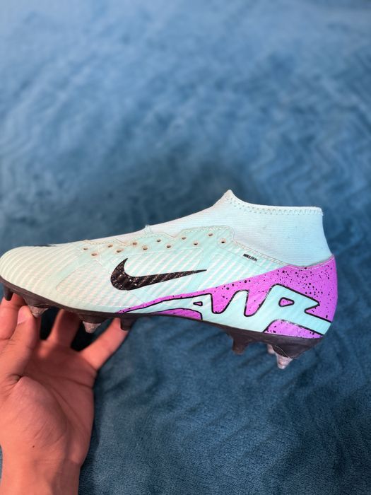 Ghete de fotbal nike