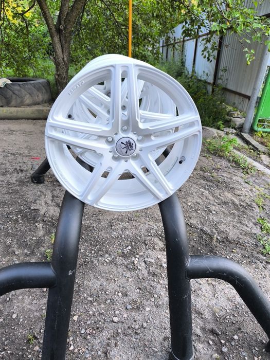 Диски R17 5:100 на Субару