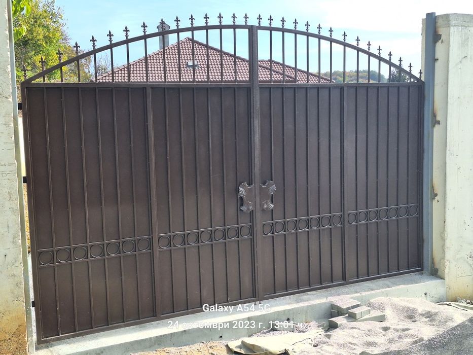 Врати ,ковано желязо