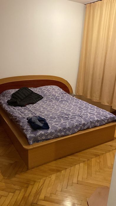 1 100 lei+ 2000 garanție-Închiriere apartament cu 1 cameră,40mp,Reșița